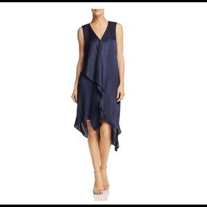Comfortable dress worn once in Navy